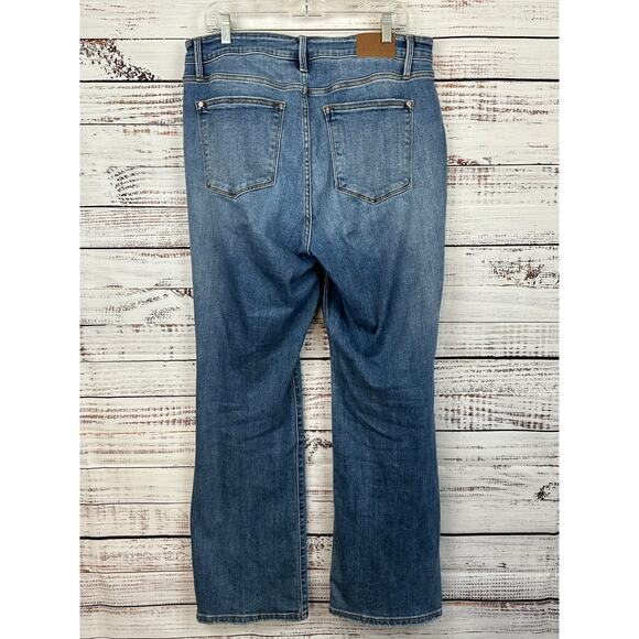 Womens Judy Blue Med Wash Bootcut Denim Jeans Stretch High Rise 14W 32" Inseam - Picture 3 of 6
